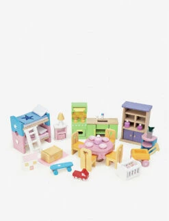 Le Toy Van Daisy Lane Starter Furniture Set