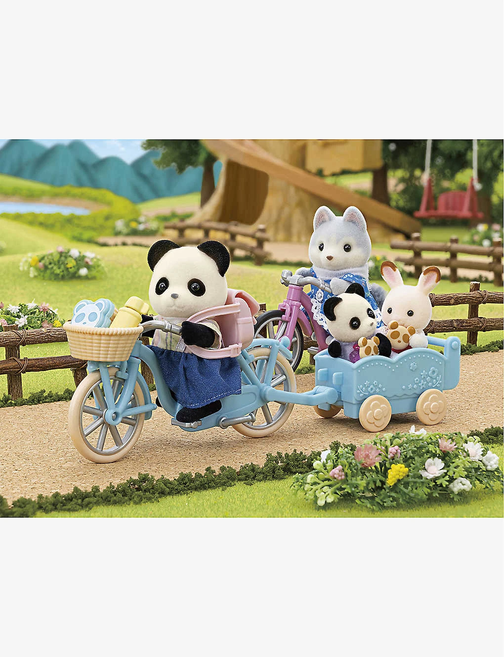 Sylvanian Families Cycle & Skate Panda Girl Playset - Image 3