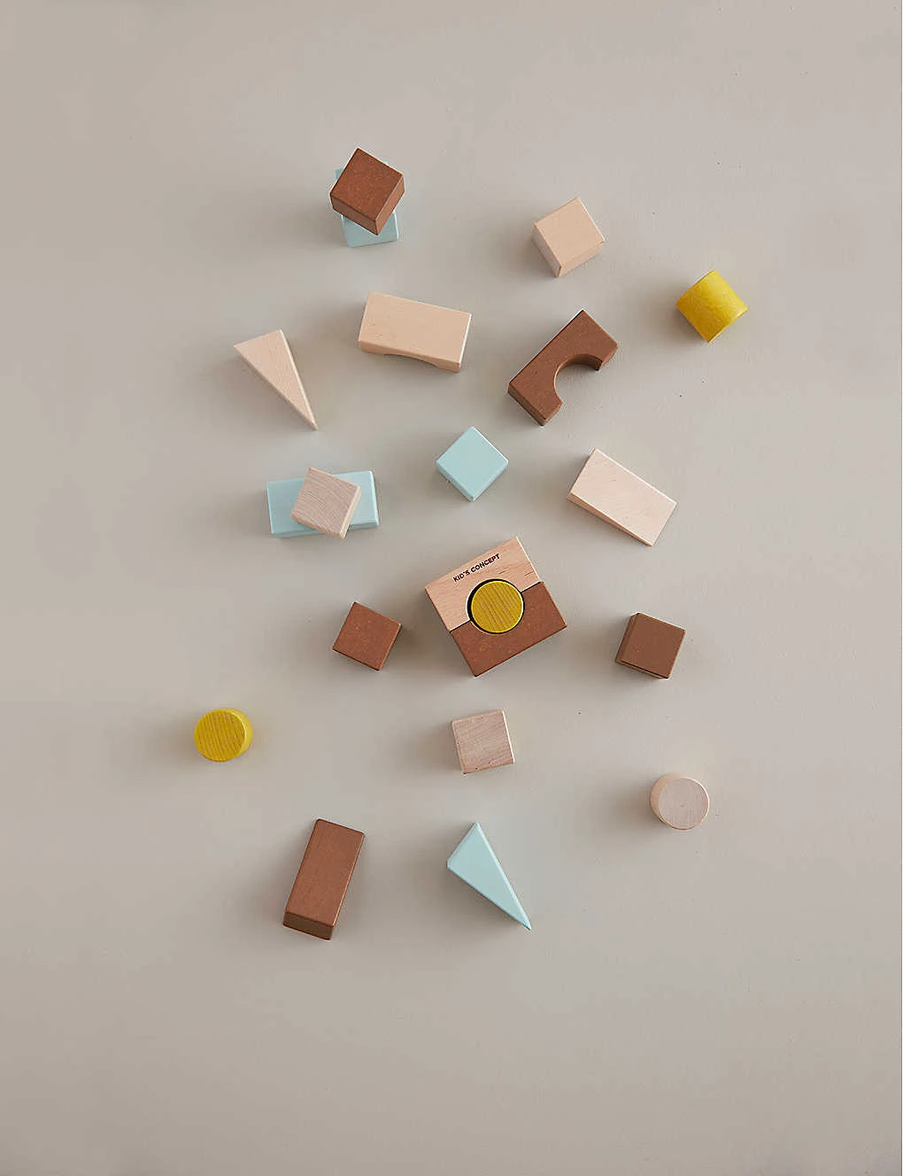 Kids Concept Wooden Building Blocks Set Of 21 - Image 4